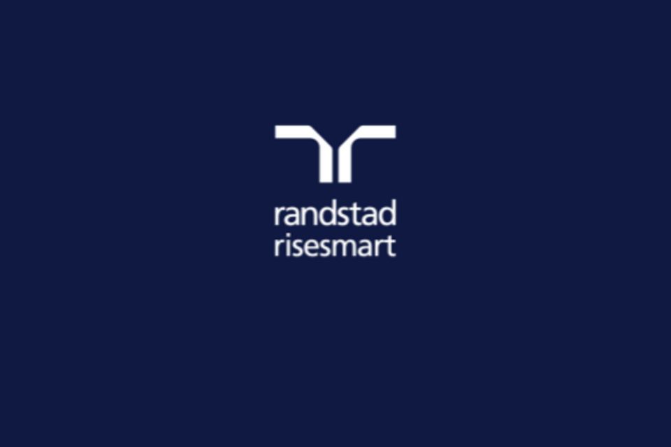 Risesmart logo